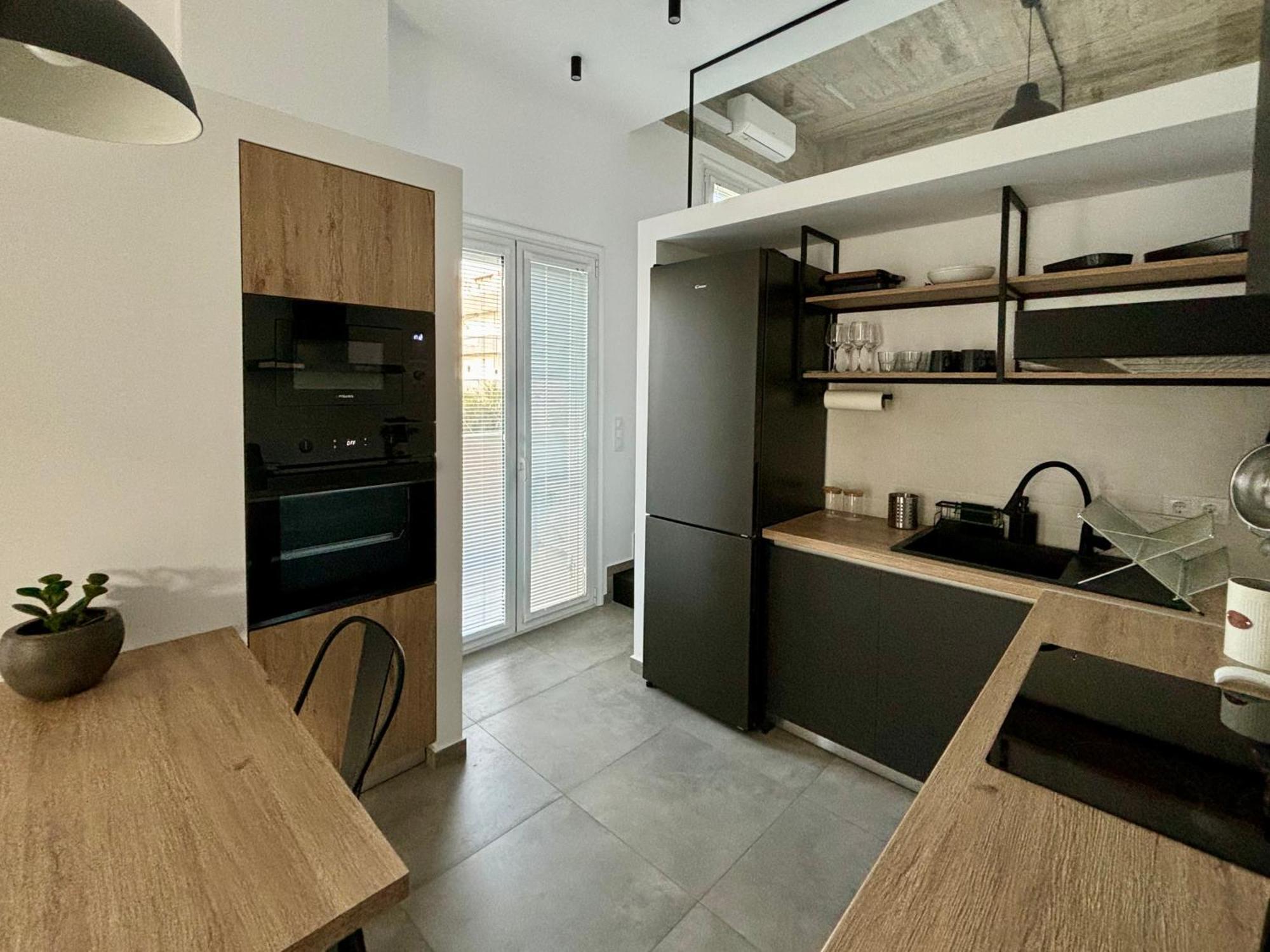 Industrial Loft Comfort Living Héraklion Extérieur photo